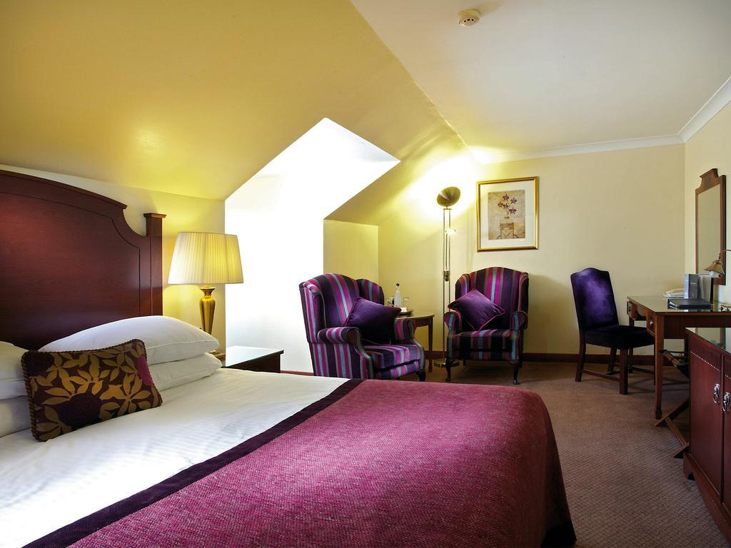 Macdonald Inchyra Hotel & Spa Polmont Exteriör bild
